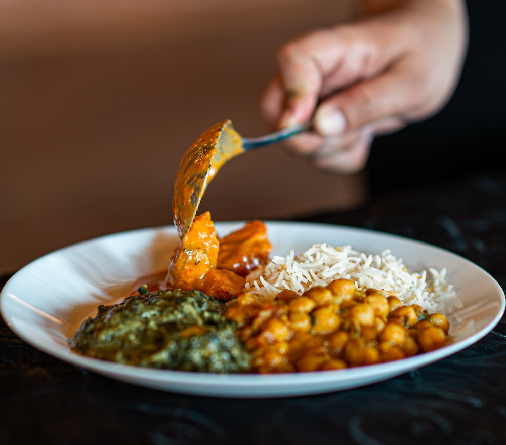 Chicken Makhani, Chana masala, Saag paneer, Rice