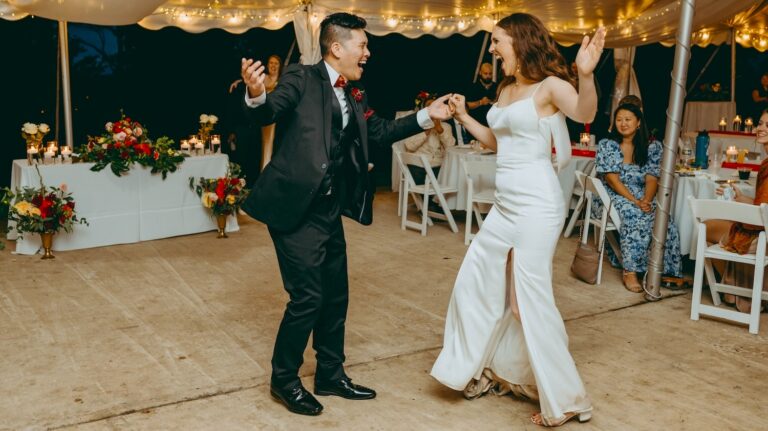 Emma & Will dancing